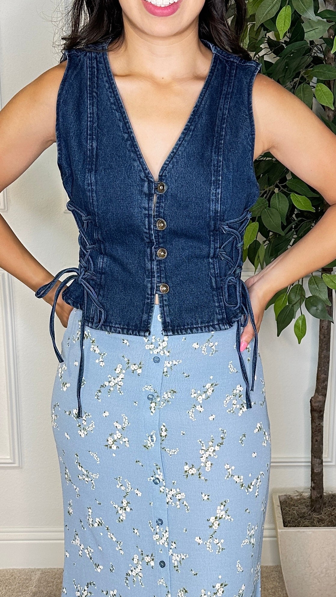 ALLANA VEST W/ LACE UP SIDES - DK DENIM