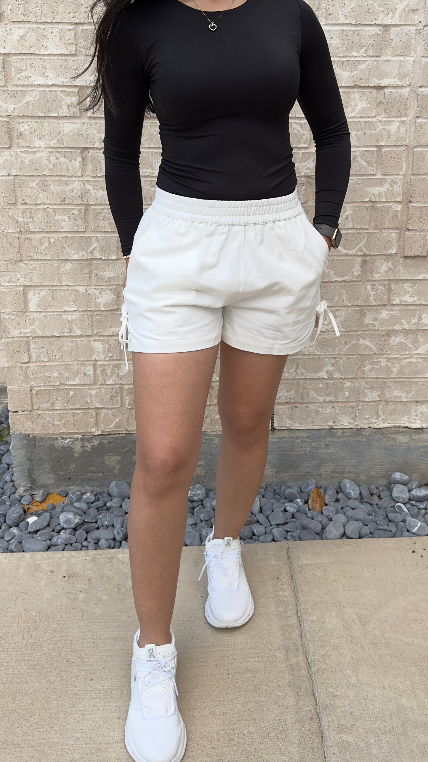 CARRIE DENIM BOW SHORTS - WHITE