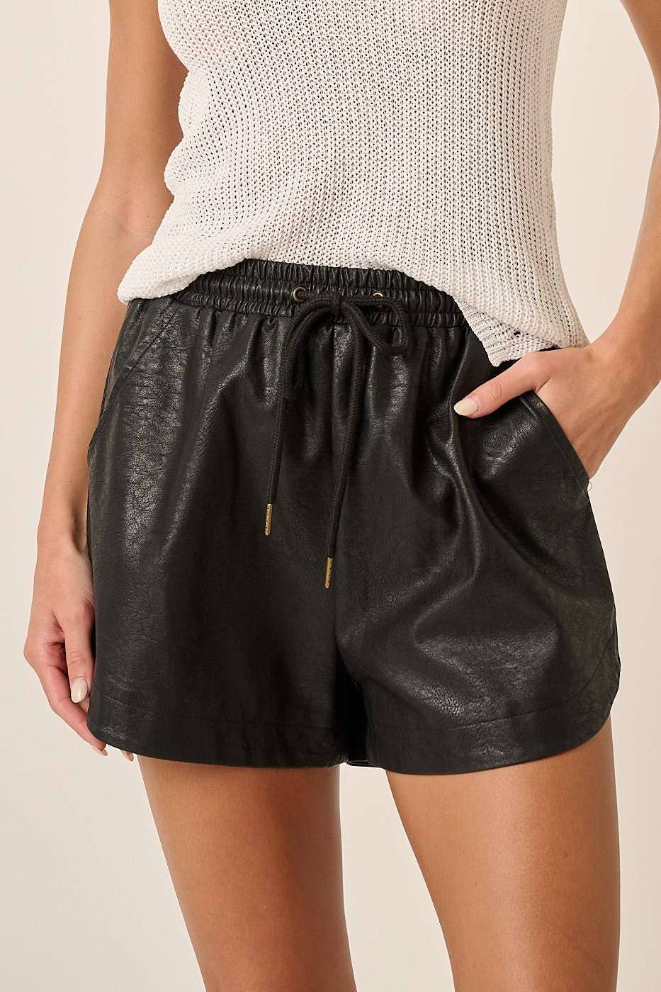 CALLA LEATHER SHORTS - BLACK / BROWN
