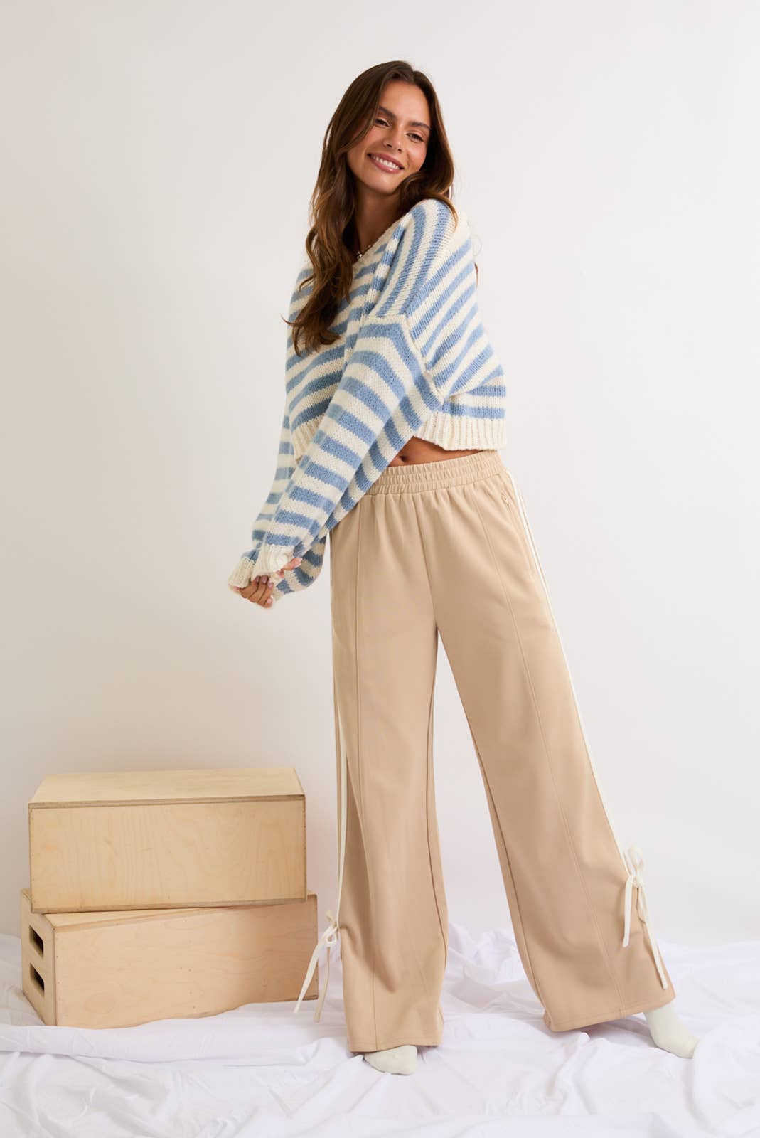 BOW DETAIL TRACK PANTS - TAUPE