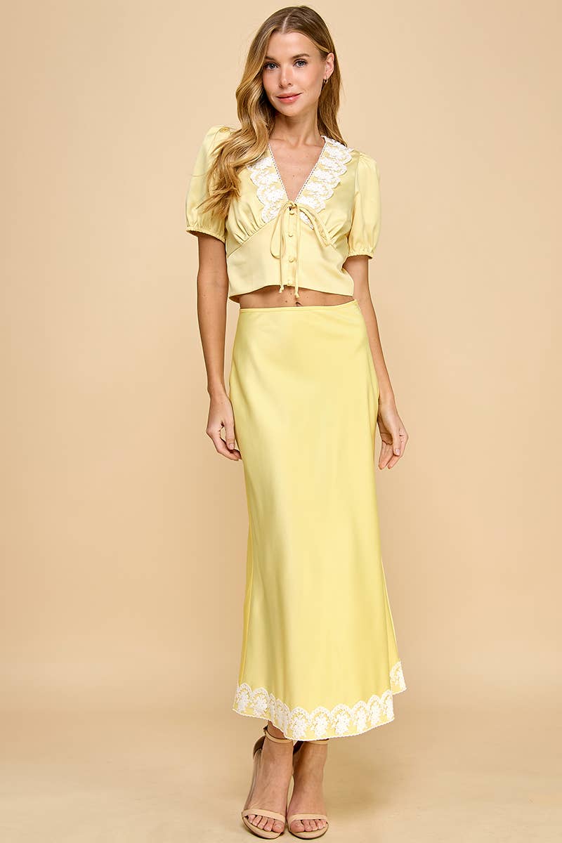 CAMILA SATIN LACE BLOUSE - YELLOW